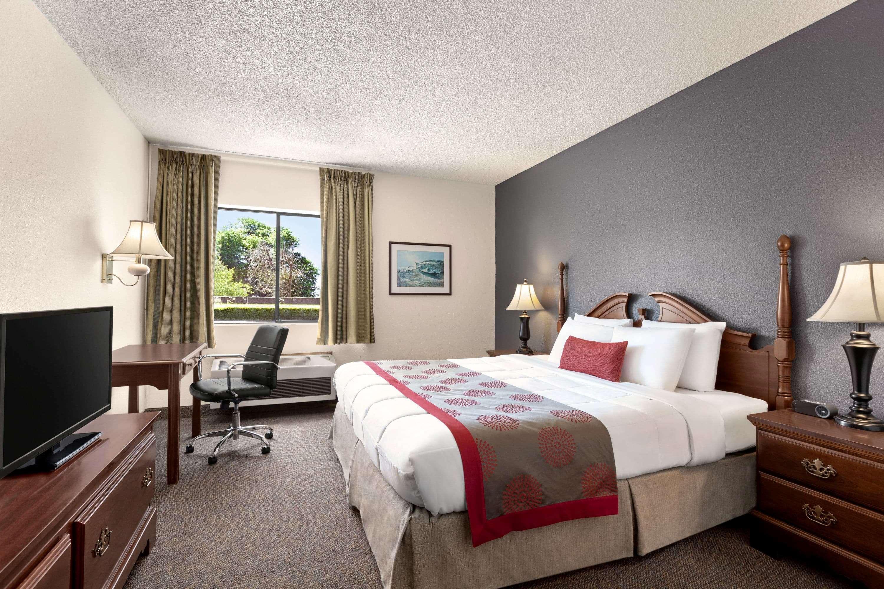 מלון Ramada By Wyndham ארקטה מראה חיצוני תמונה